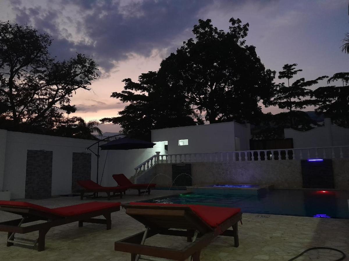 Hotel Santa Fe Del Parque Santa Fe de Antioquia Εξωτερικό φωτογραφία